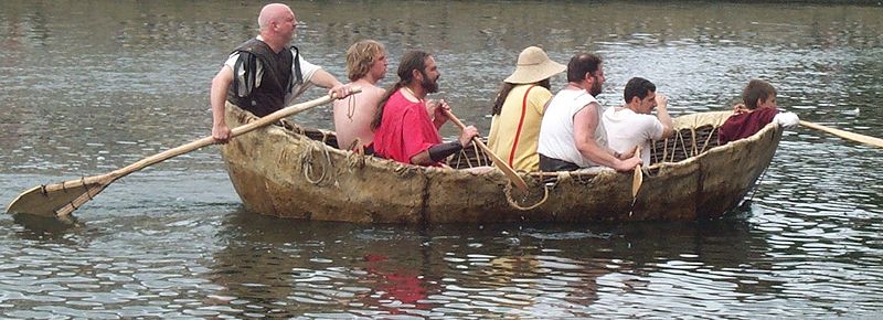 File:FloatingCurraghBedford.JPG