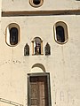 Church façade in Zilia (Église Saint-Roch de Zilia).jpg