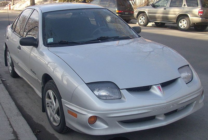 File:'00-'02 Pontiac Sunfire Sedan.JPG