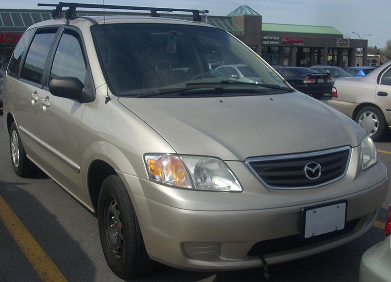 File:'00-'01 Mazda MPV ES.jpg