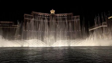 File:Bellagio casino fountain feature.ogv