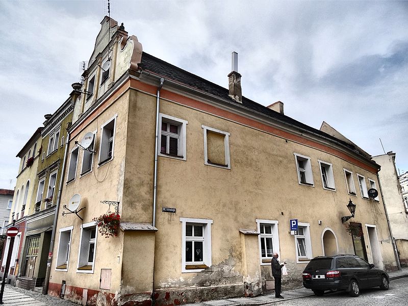 File:!--2014-wschowa-ul-kilinskiego-02-abri.jpg