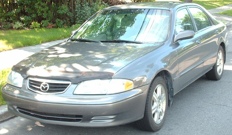 File:'00-'02 Mazda 626.jpg